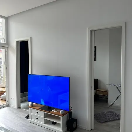 Relax-Wohnung Mit Balkon Ueber Die Weisse Elster Leipzig Exterior photo